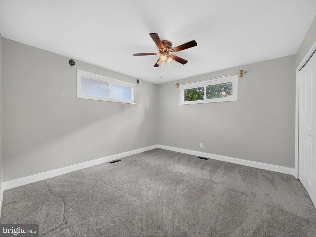 Photo of 504 HAMLEN ROAD