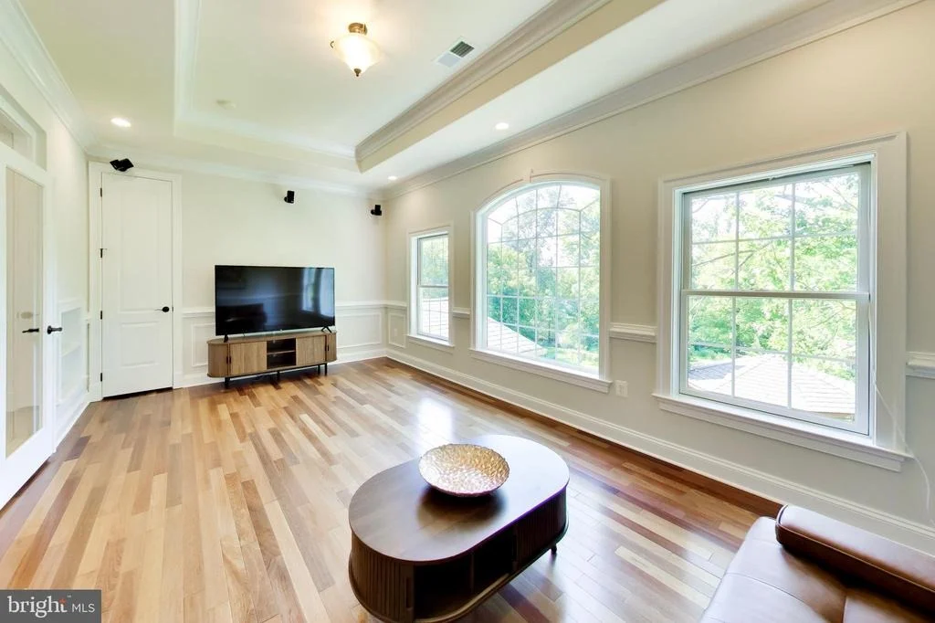 Photo of 6639 LOCUST WAY
