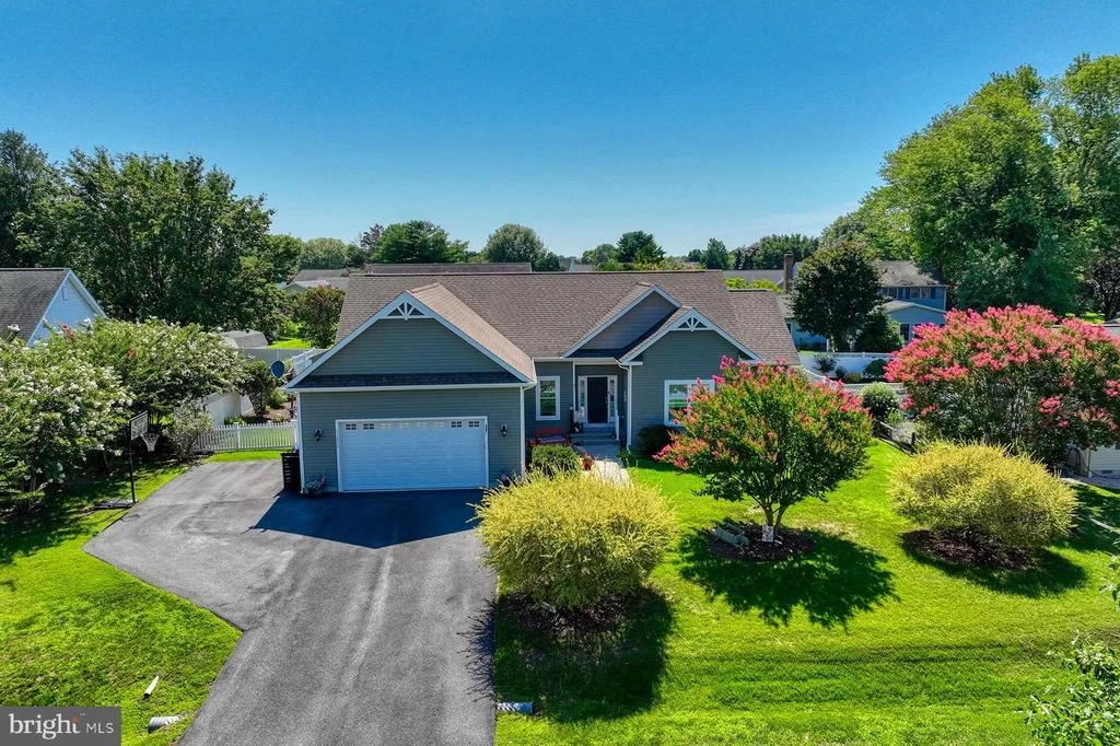 Photo of 16853 LANCASTER ROAD