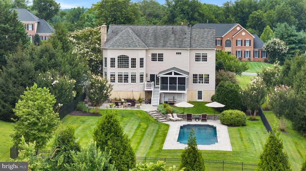Photo of 14835 HUNTING WAY