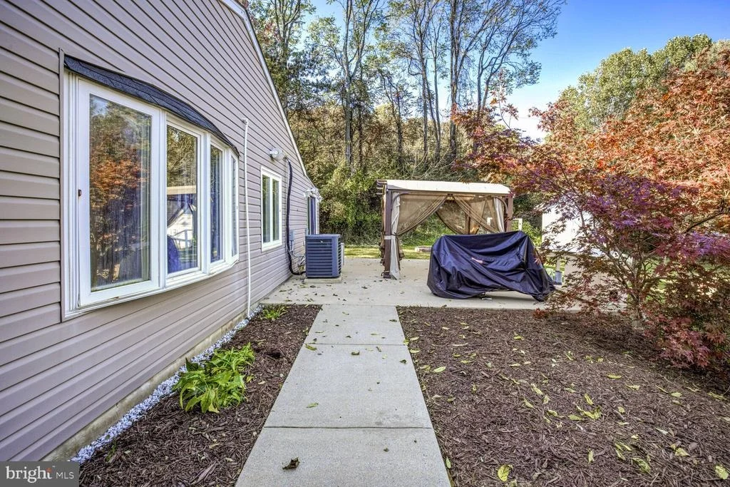 Photo of 6092 QUARTZ CIRCLE