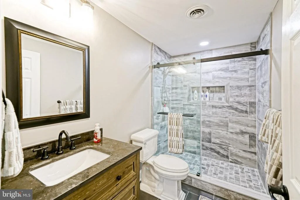 Photo of 35142 BATTLEMIXER DRIVE