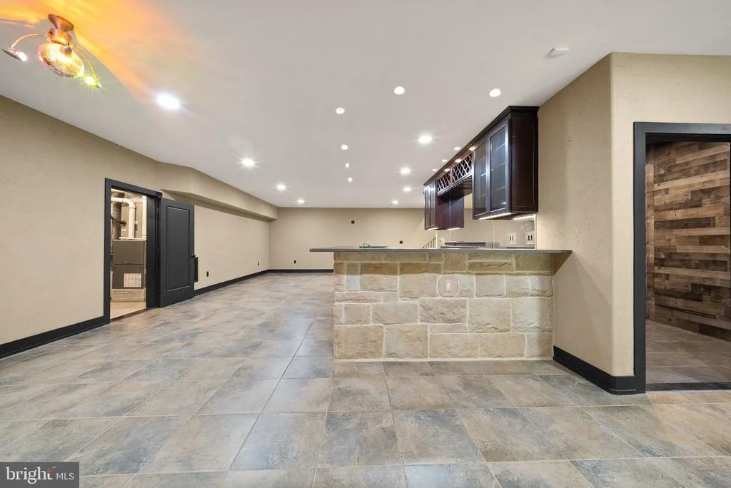 Photo of 8419 OVERLOOK STREET
