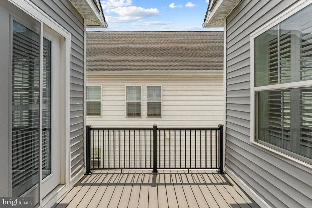 Photo of 22969 AURORA VIEW