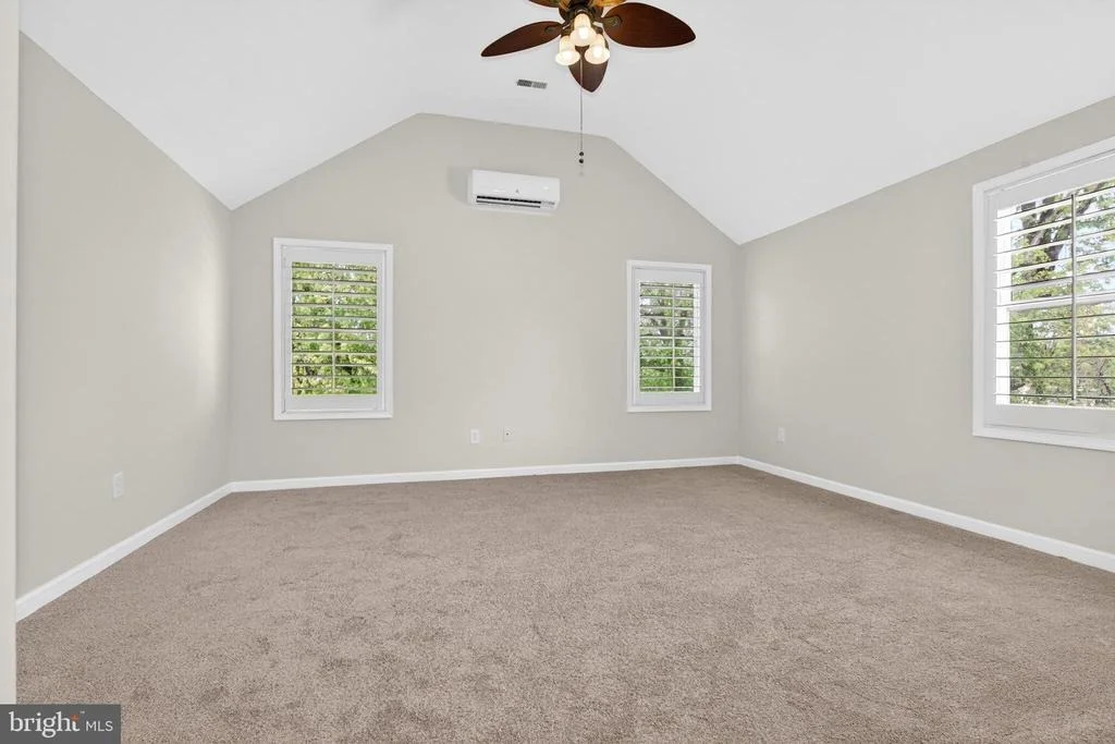 Photo of 1406 WALNUT AVENUE