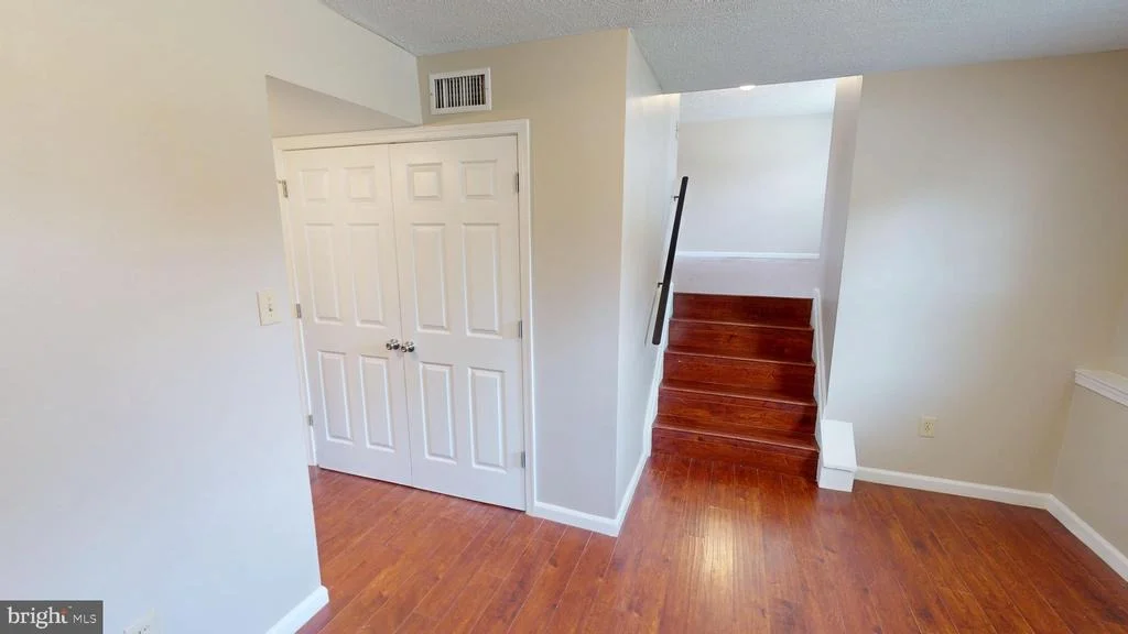 Photo of 1180 BANNISTER CIRCLE