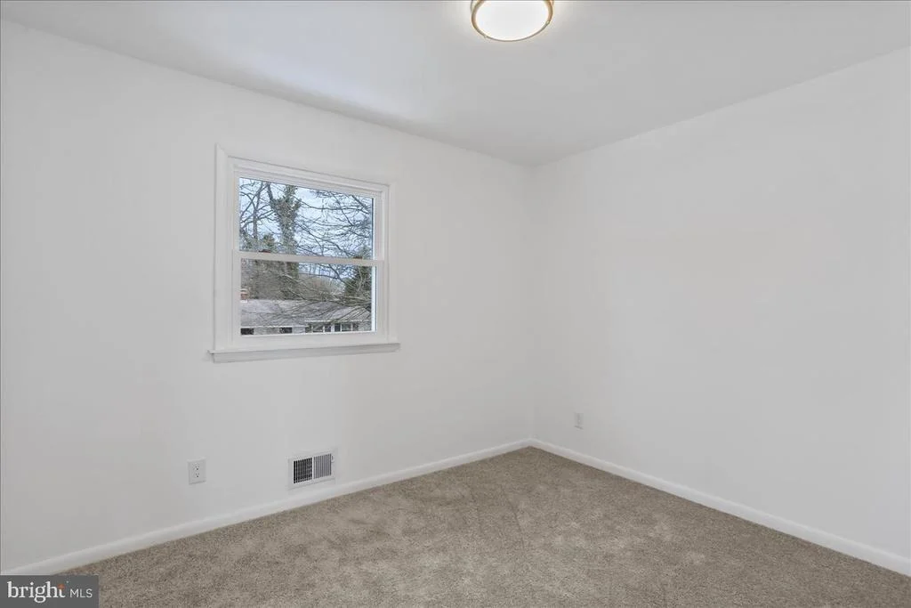 Photo of 711 CORNWALL STREET