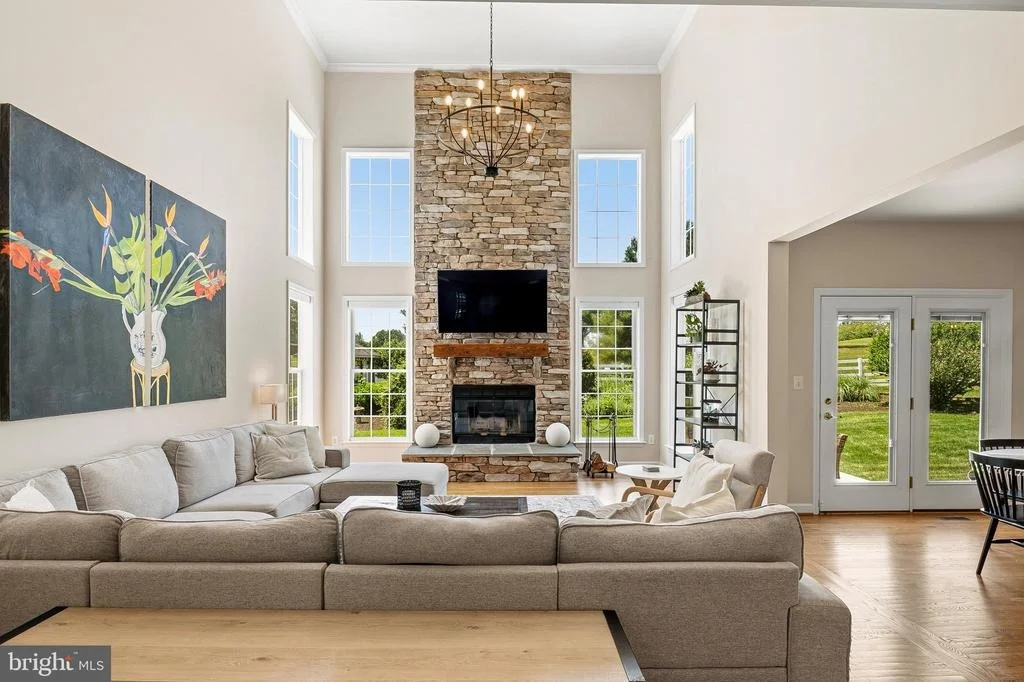 Photo of 6106 CHALLEDON CIRCLE