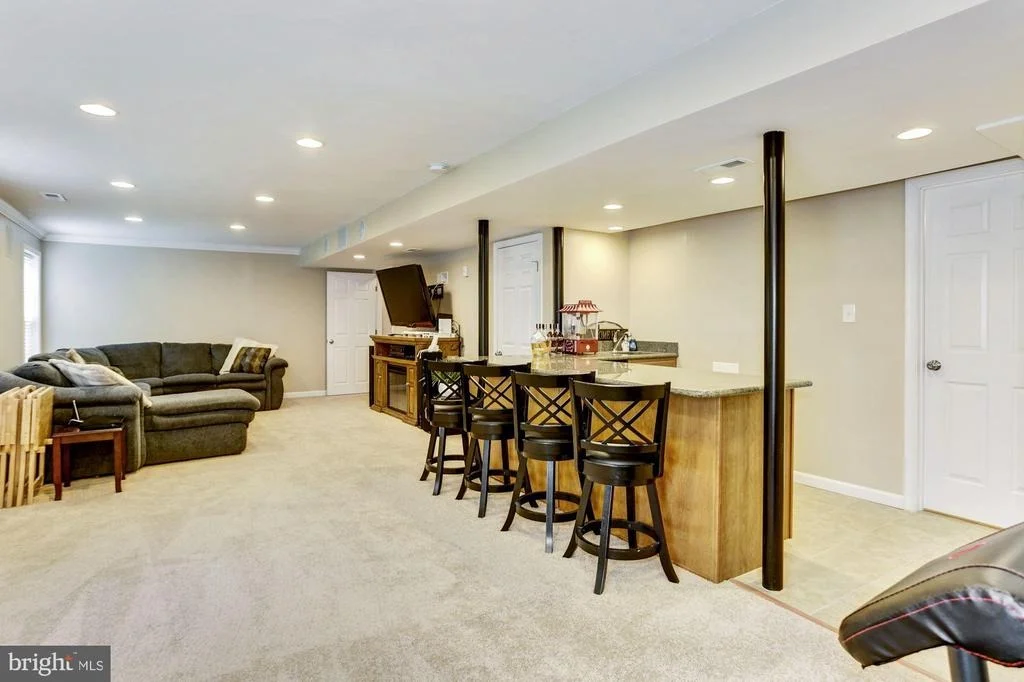 Photo of 8803 ROSE LANE