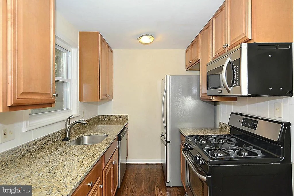 Photo of 1007 KERWIN ROAD