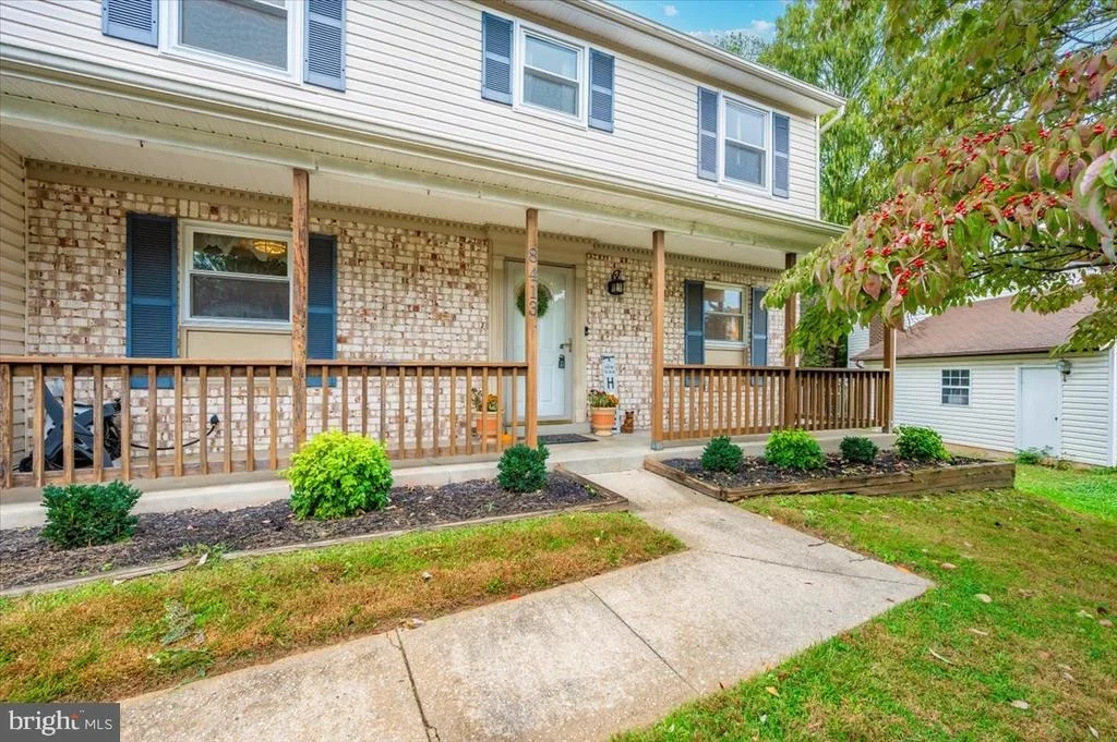 Photo of 8413 MOUNTAIN LAUREL LANE
