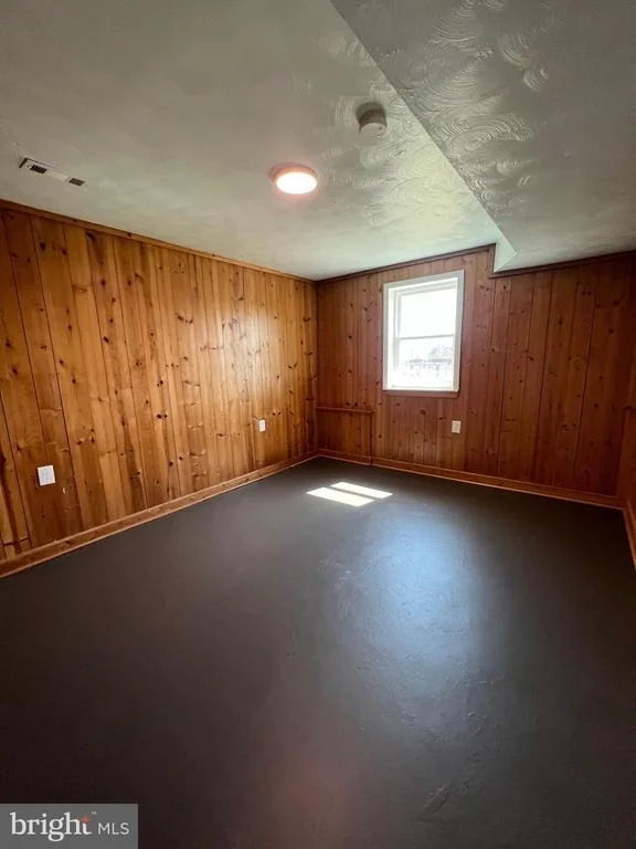 Photo of 15604 GLEN ELLA