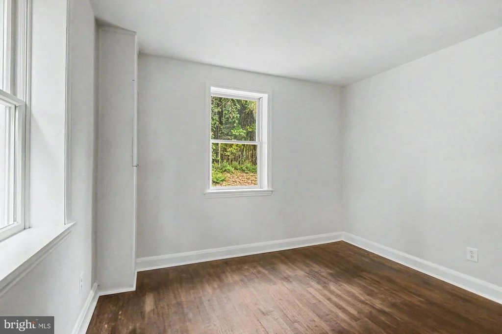 Photo of 604 PROSPECT MILL ROAD