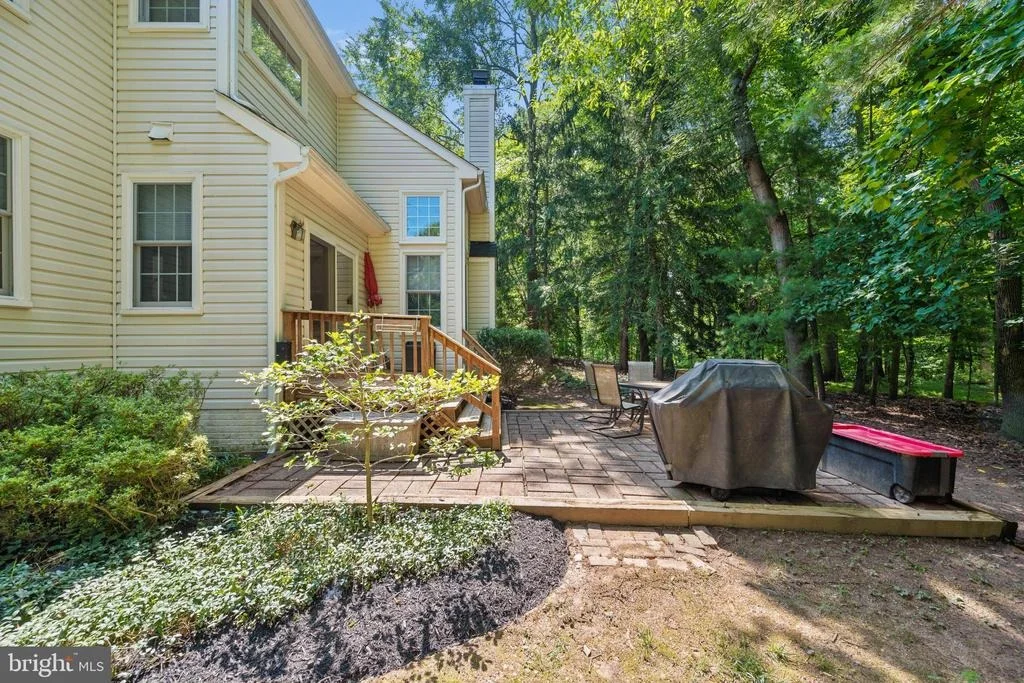 Photo of 18710 SEVERN ROAD