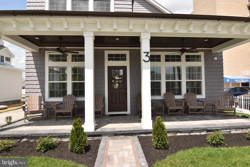 Photo of 3 LAUREL STREET