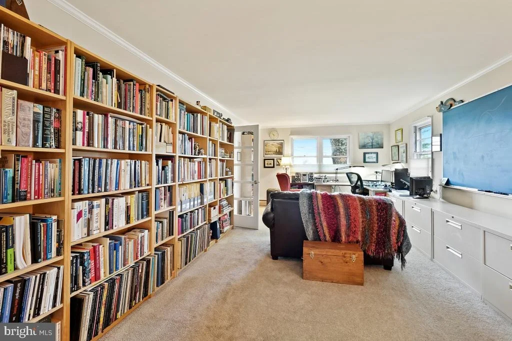 Photo of 7516 OAKMONT DRIVE