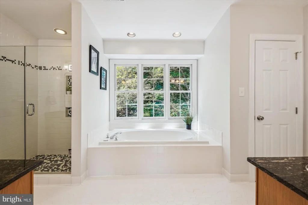 Photo of 19802 SHADY BROOK WAY