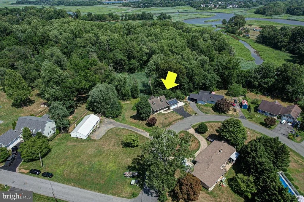 Photo of 119 N MEADOW DRIVE