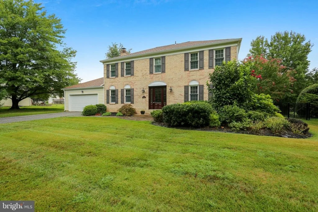 Photo of 15209 DONNA DRIVE