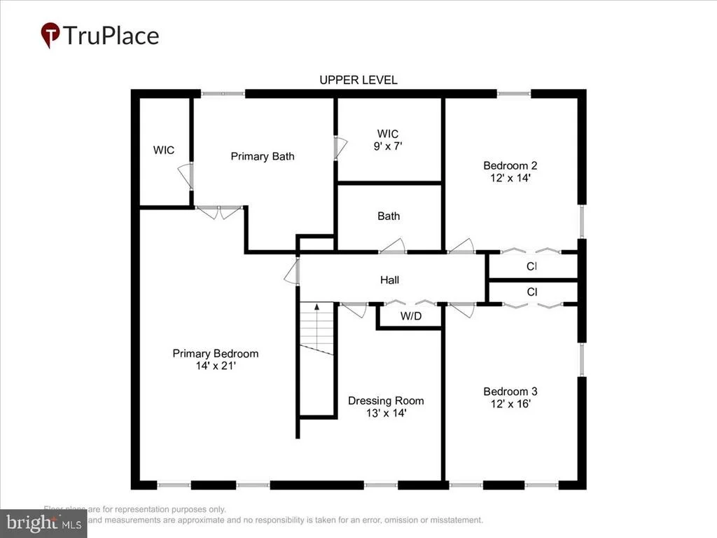 Photo of 6 CRESTVIEW COURT