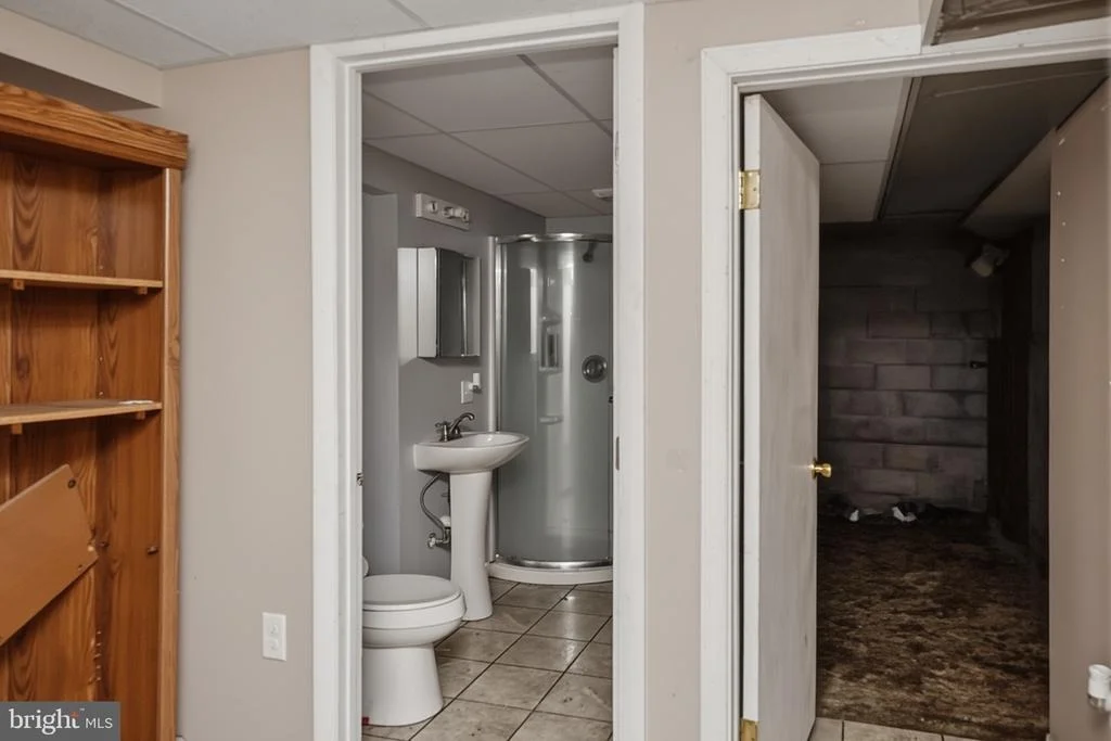 Photo of 828 LEE ROAD