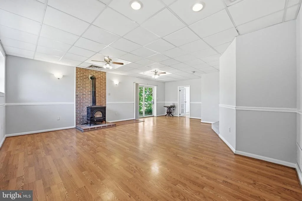 Photo of 3814 BOTELER ROAD