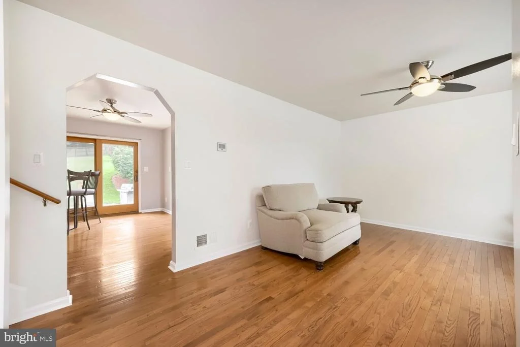 Photo of 5350 POMMEL DRIVE