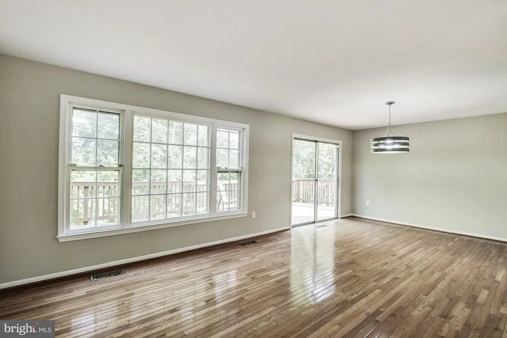 Photo of 15020 WELLWOOD ROAD