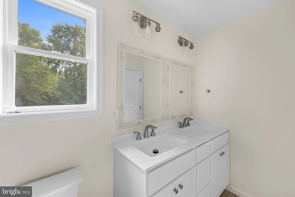 Photo of 12 BURLEY STREET