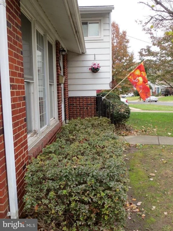 Photo of 13210 HOLDRIDGE ROAD