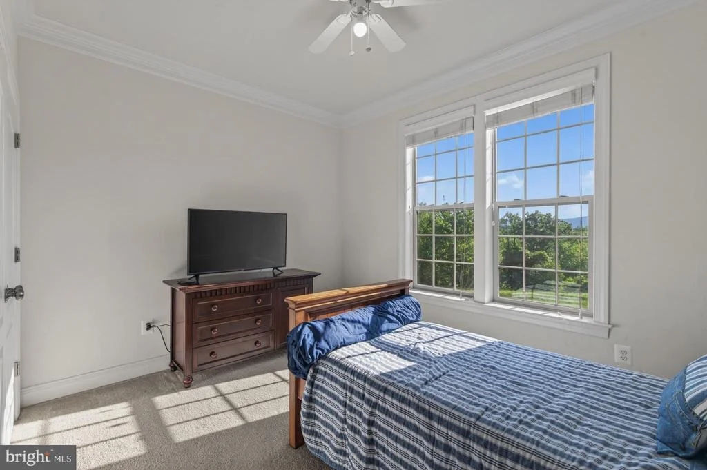 Photo of 1135 DARGON QUARRY LANE