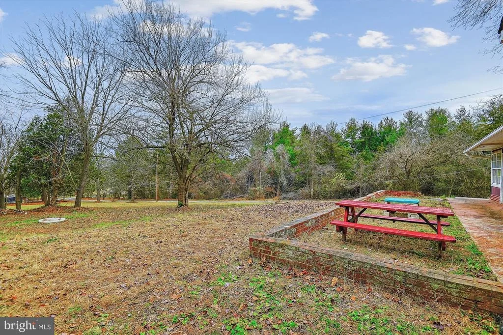 Photo of 307 CROWL ROAD