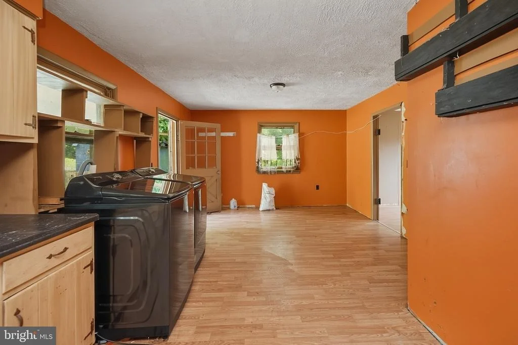Photo of 828 LEE ROAD