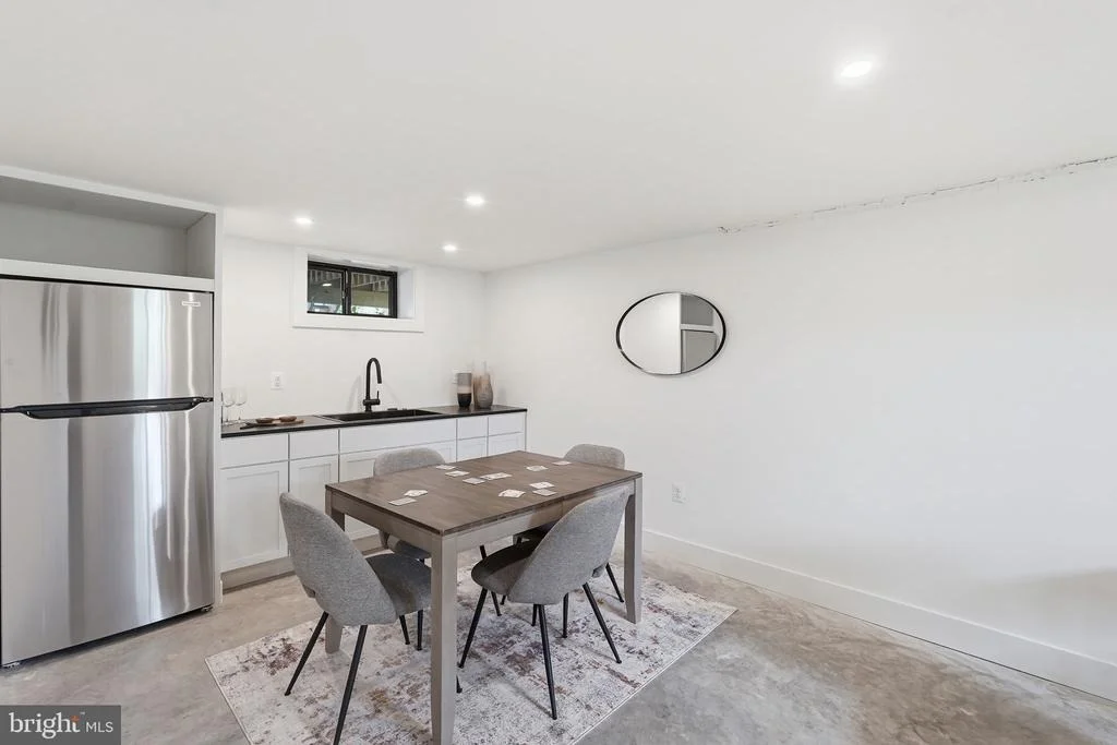 Photo of 2605 33RD STREET SE