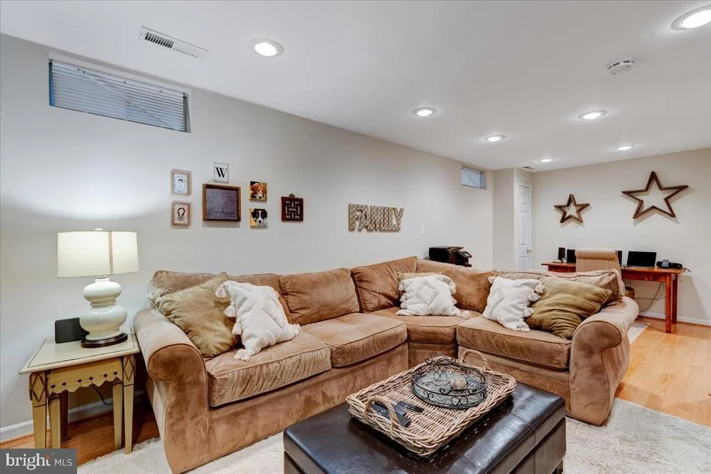 Photo of 3199 KINROSS CIRCLE