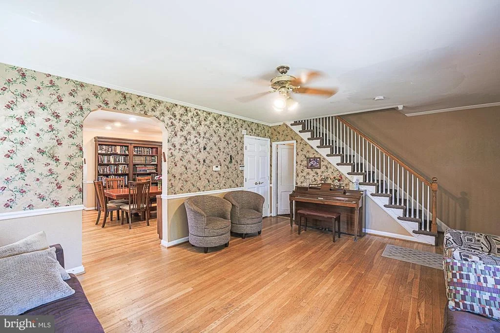 Photo of 3910 LABYRINTH ROAD