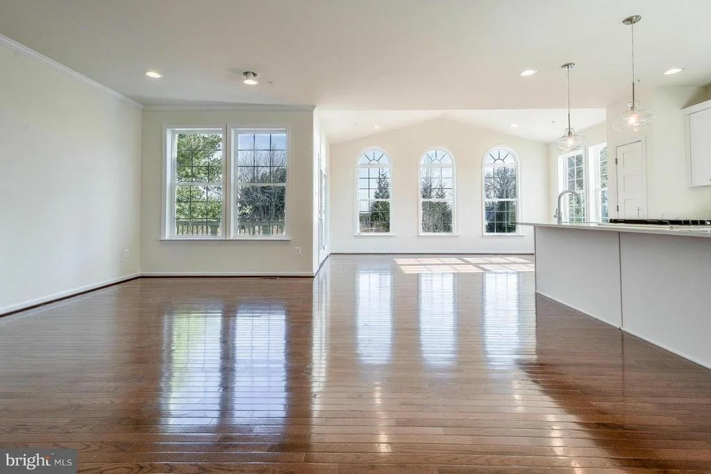 Photo of 25008 OAK DRIVE