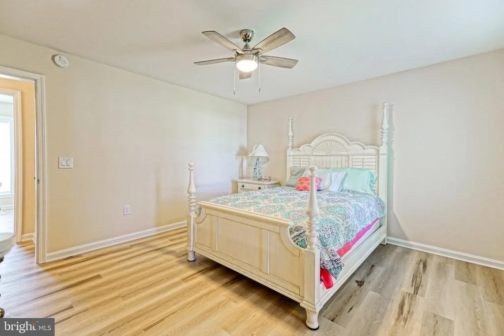 Photo of 24 ARNELL ROAD