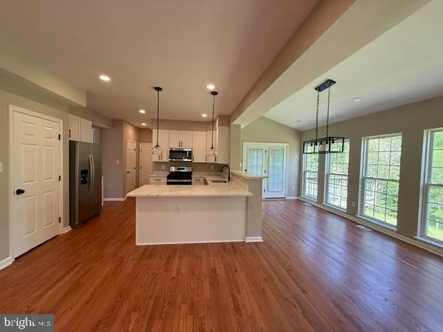 Photo of 7117 INTREPID LANE