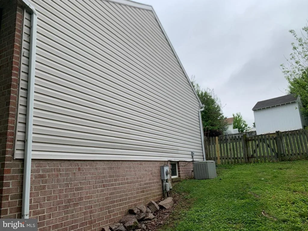 Photo of 108 GABRIEL COURT