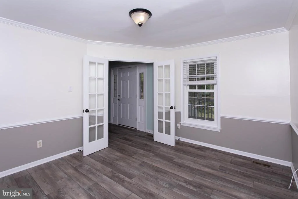 Photo of 615 CLARKS RUN ROAD