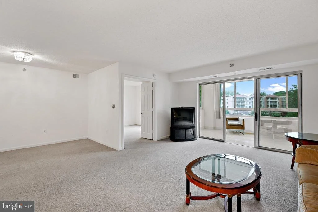 Photo of Unit 407 at 14805 PENNFIELD CIRCLE