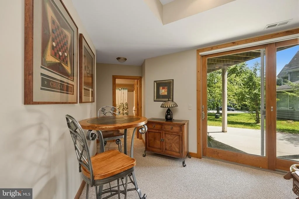 Photo of 250 LAKE POINTE DRIVE