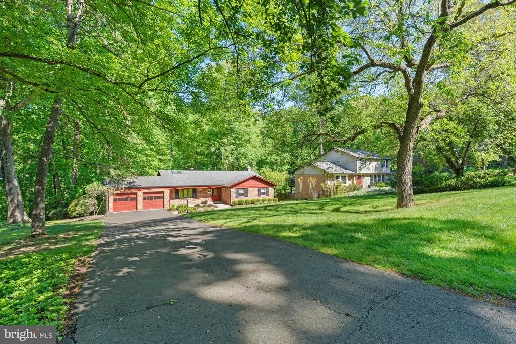 Photo of 12520 DAVAN DRIVE