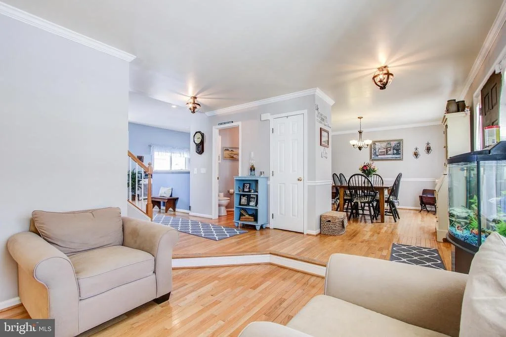 Photo of 602 MARBLEWING COURT