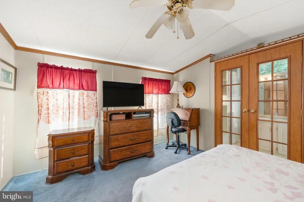 Photo of 16319 CAPES COVE LANE