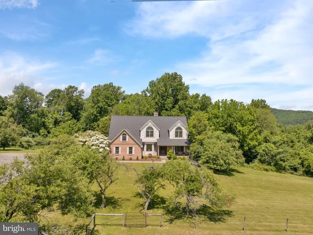 Photo of 161 HECKMAN ROAD