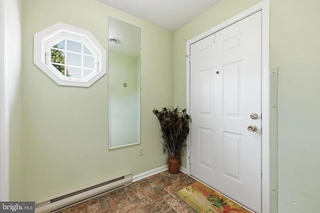 Photo of 206 SUNHIGH DRIVE
