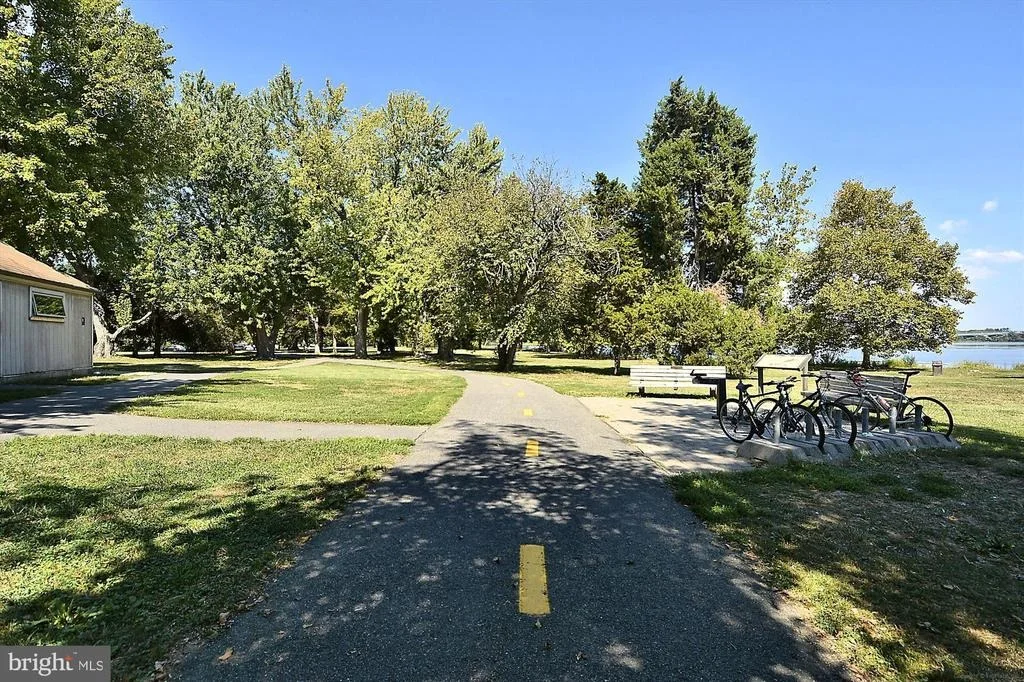 Photo of 7926 JACKSON ROAD