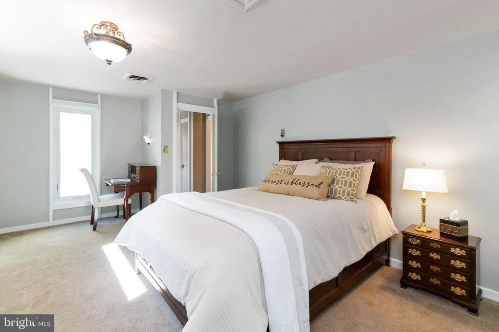 Photo of 11424 VALE SPRING DRIVE
